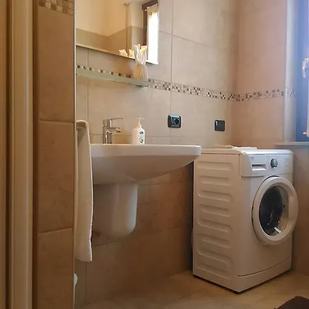 Apartament Maura