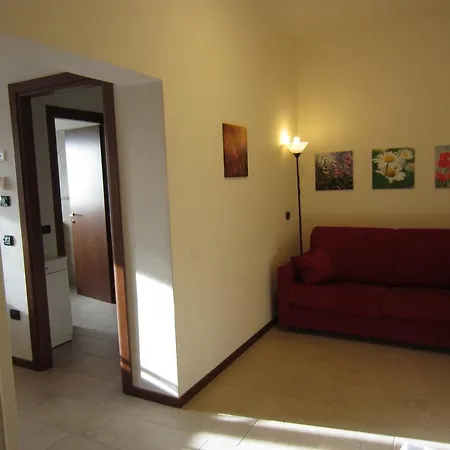 Maura Peschiera del Garda