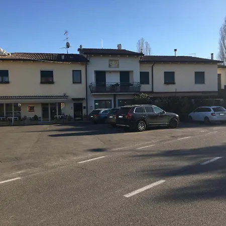Apartament Maura Peschiera del Garda